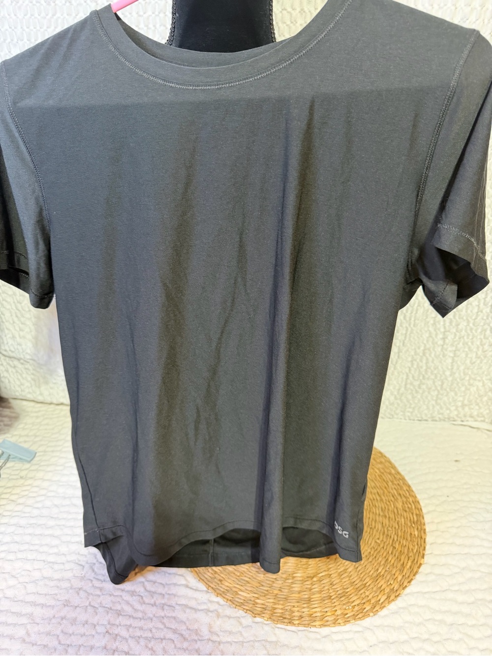 DSG women’s Short Sleeve Crew Neck T-Shirt - Black